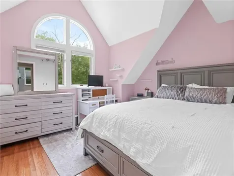 20 Beechwood Drive Cranston RI 02921