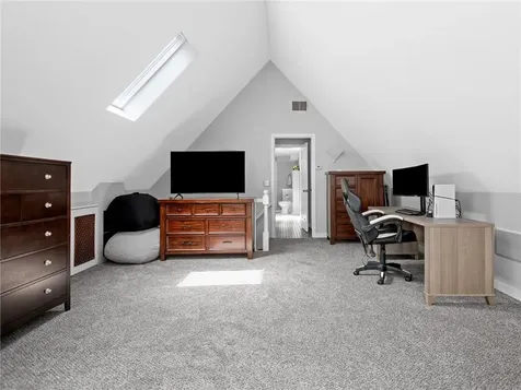 20 Beechwood Drive Cranston RI 02921