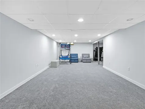 20 Beechwood Drive Cranston RI 02921