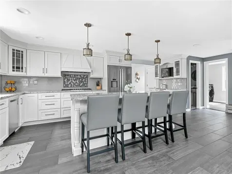 20 Beechwood Drive Cranston RI 02921