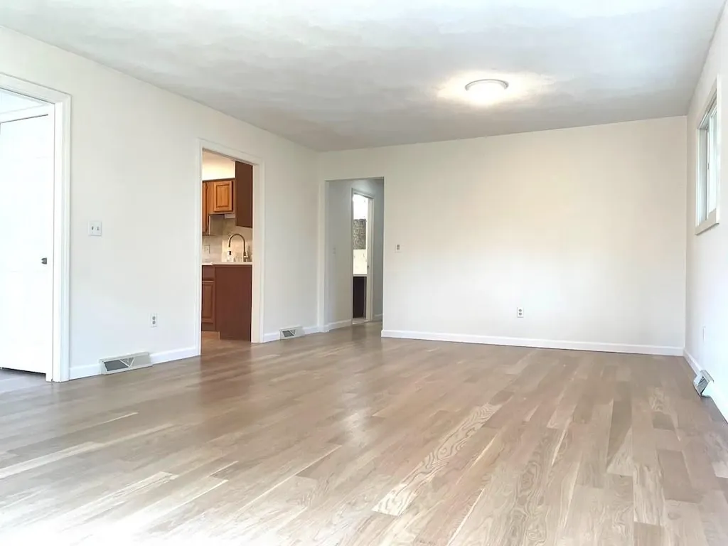 141 Sturbridge Drive Warwick RI 02886