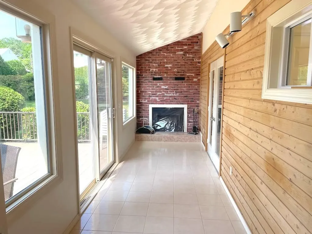 141 Sturbridge Drive Warwick RI 02886