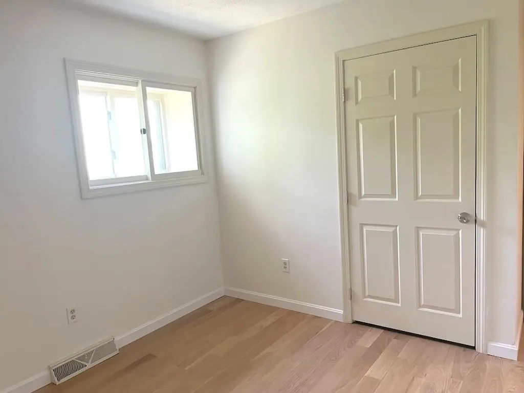 141 Sturbridge Drive Warwick RI 02886