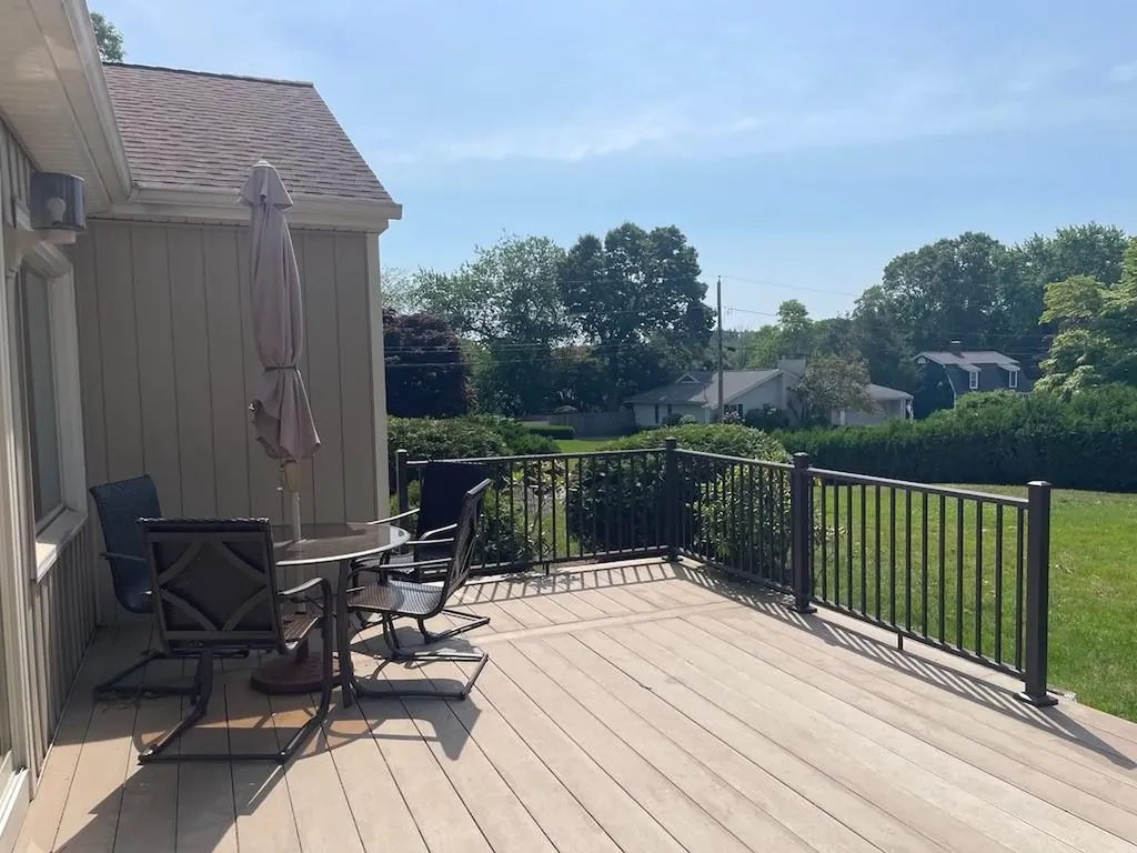 141 Sturbridge Drive Warwick RI 02886