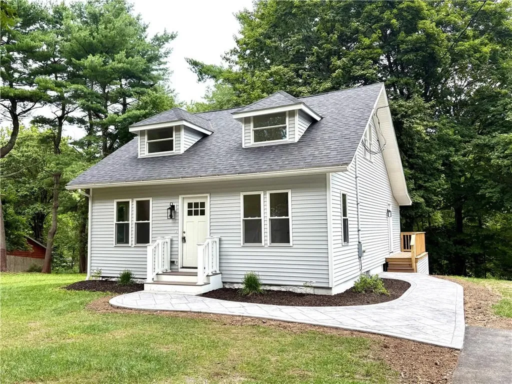 6 Broad Street Rehoboth MA 02769
