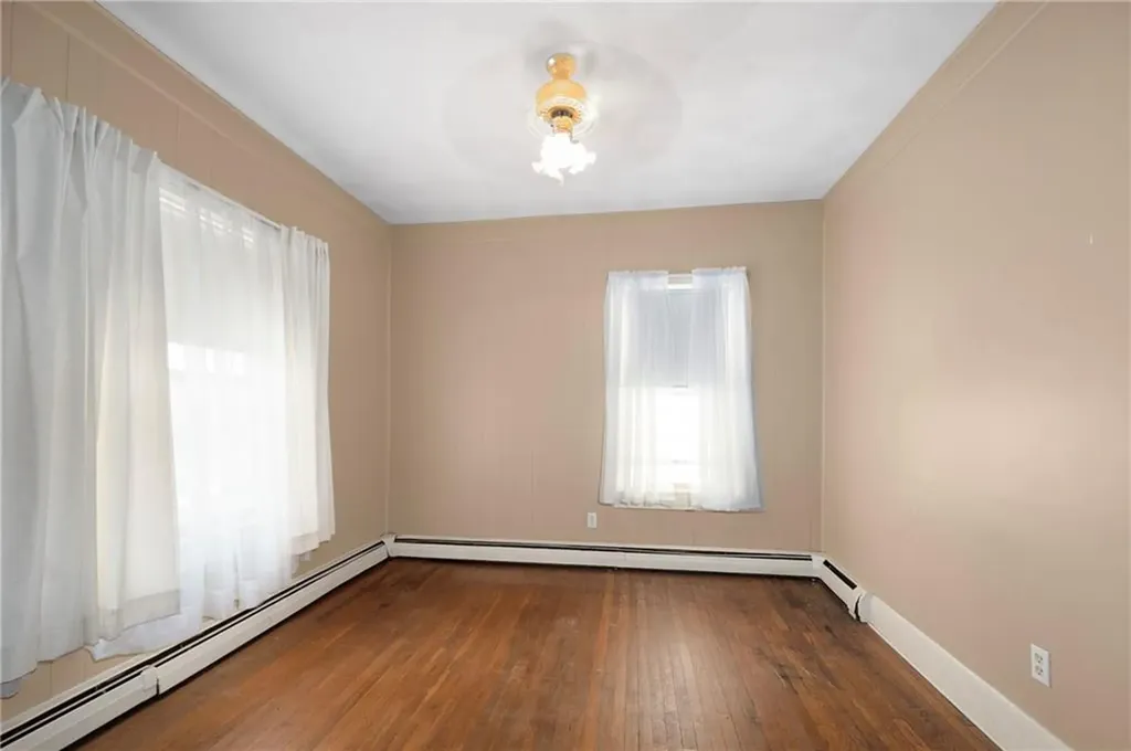 68 Appleton Avenue Pawtucket RI 02860
