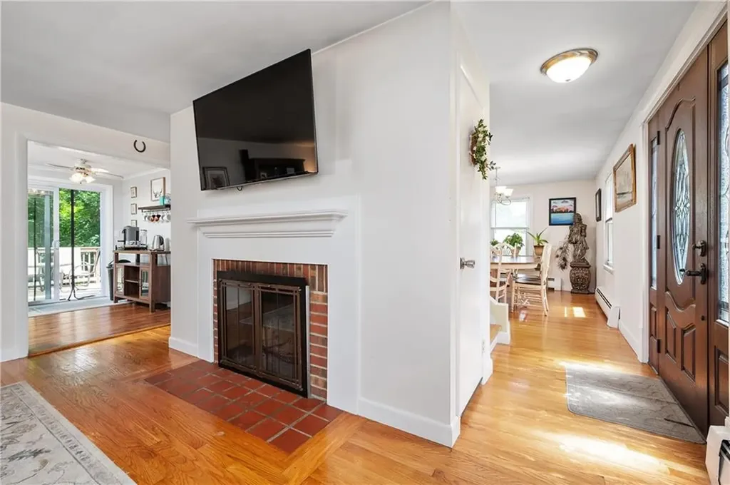 5 Orchard Drive Cumberland RI 02864