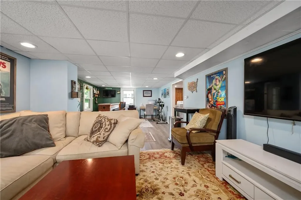 5 Orchard Drive Cumberland RI 02864