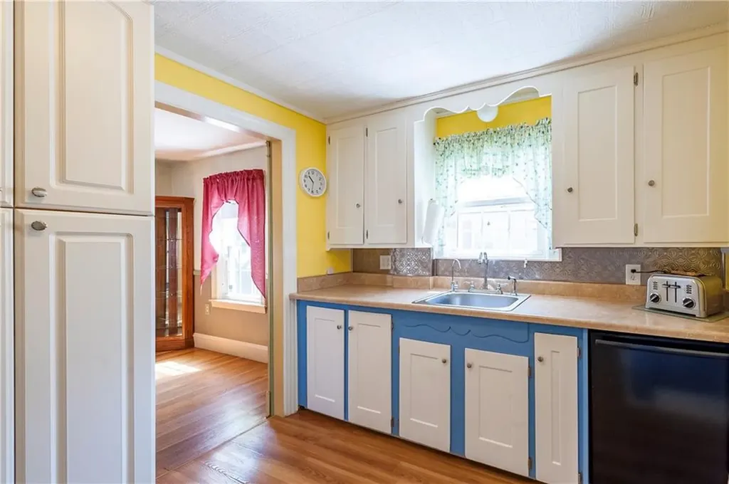 369 Vine Street Pawtucket RI 02861