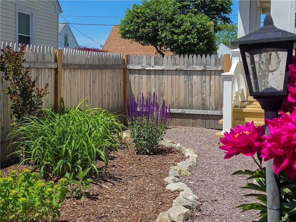 369 Vine Street Pawtucket RI 02861