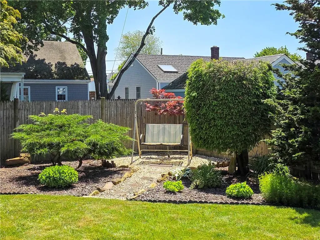 369 Vine Street Pawtucket RI 02861