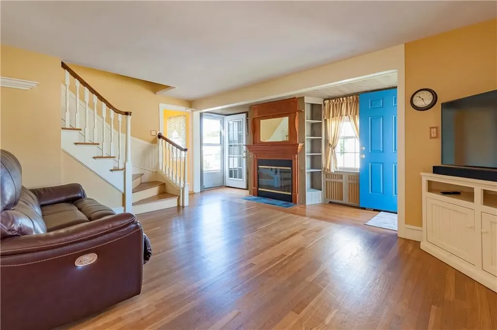 369 Vine Street Pawtucket RI 02861