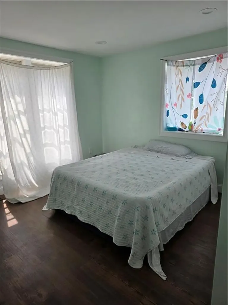 1612 1614 Lonsdale Avenue Lincoln RI 02865