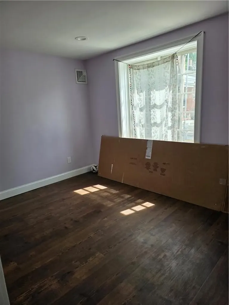 1612 1614 Lonsdale Avenue Lincoln RI 02865