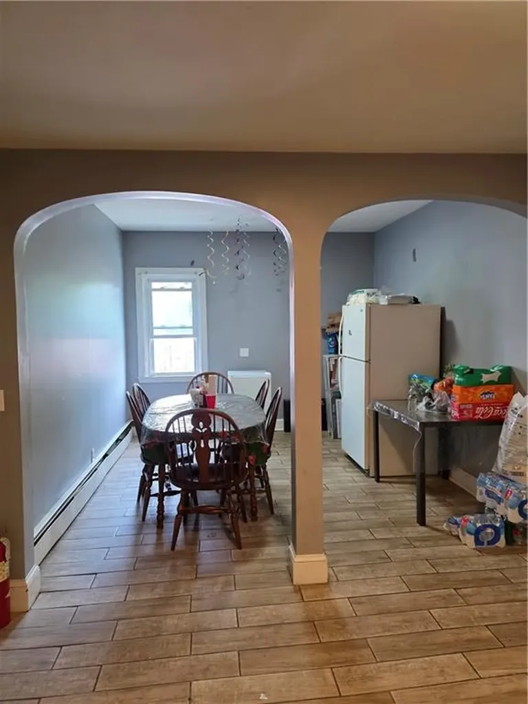 1612 1614 Lonsdale Avenue Lincoln RI 02865