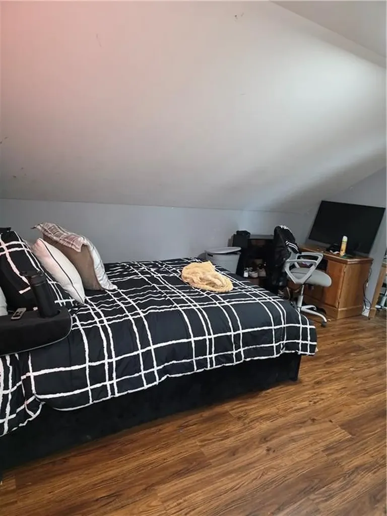 1612 1614 Lonsdale Avenue Lincoln RI 02865