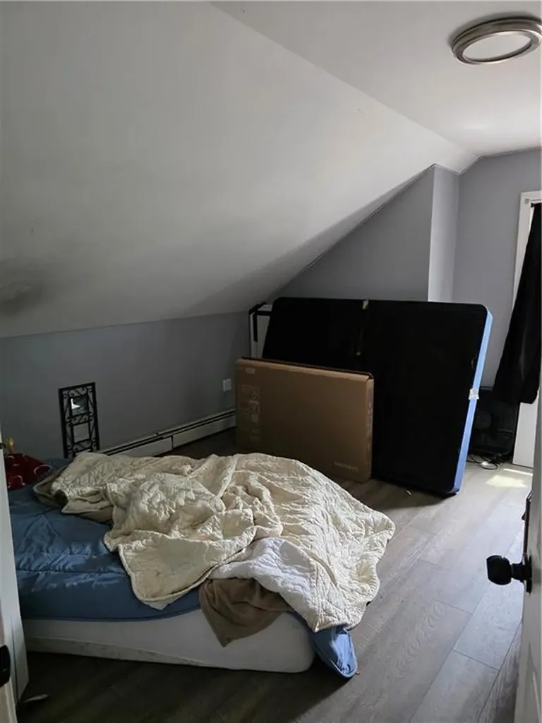 1612 1614 Lonsdale Avenue Lincoln RI 02865