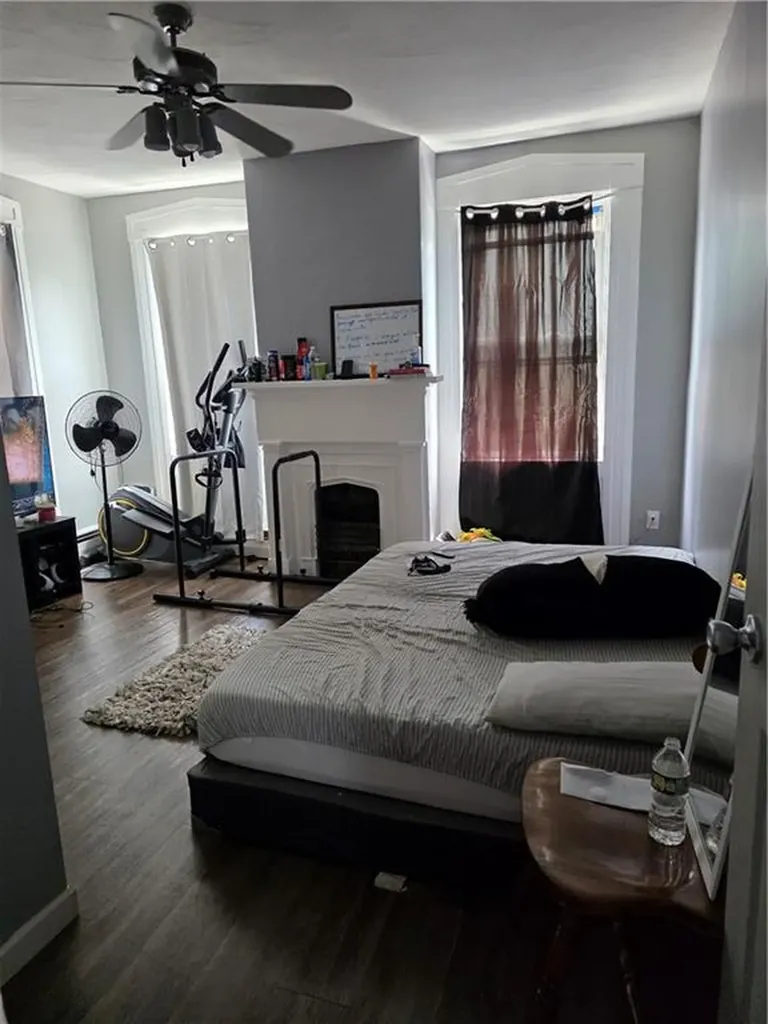 1612 1614 Lonsdale Avenue Lincoln RI 02865