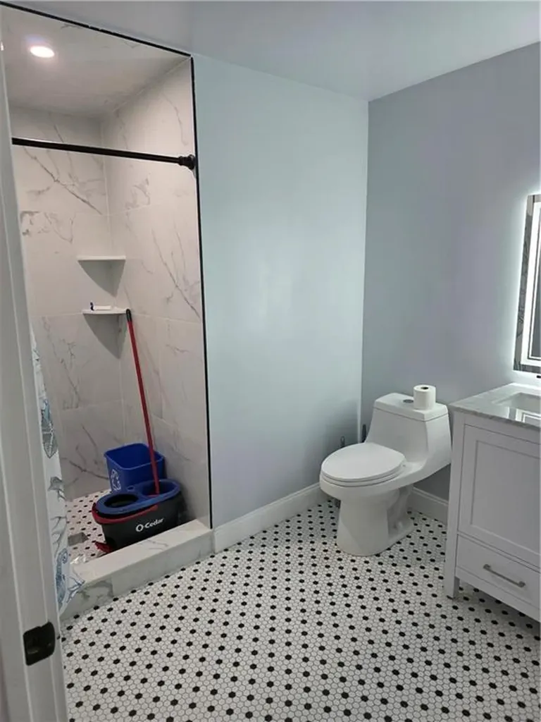 1612 1614 Lonsdale Avenue Lincoln RI 02865