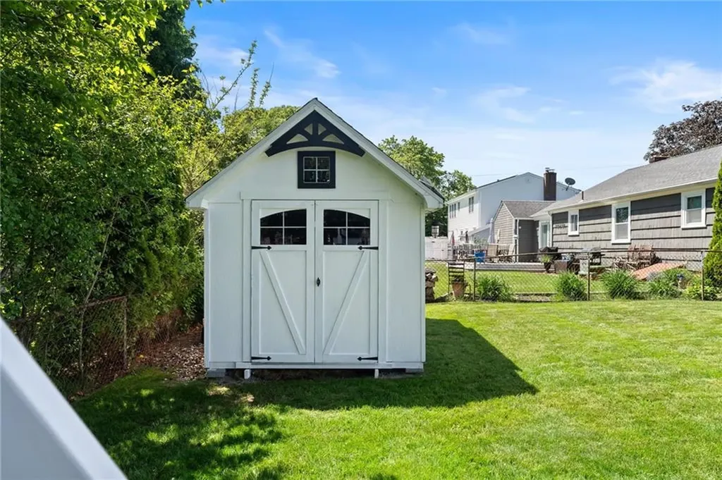 23 Revere Street Pawtucket RI 02861