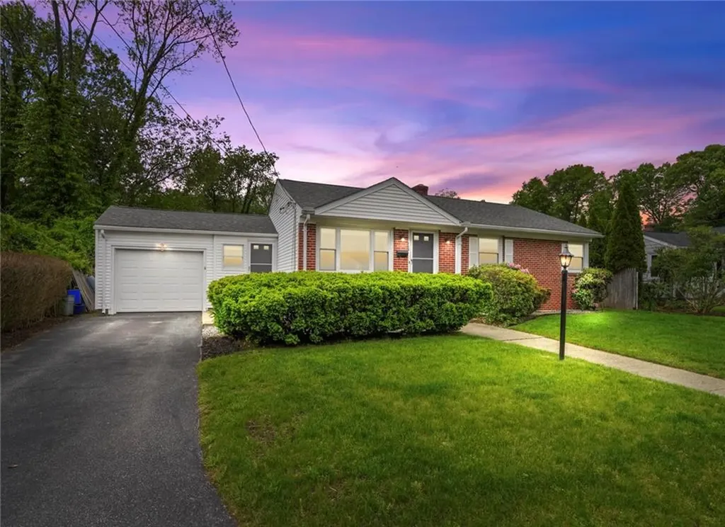 156 Davis Avenue Cranston RI 02910