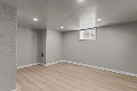 6 Columbia Avenue Lincoln RI 02865