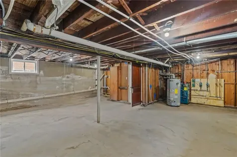 6 Columbia Avenue Lincoln RI 02865