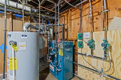 6 Columbia Avenue Lincoln RI 02865