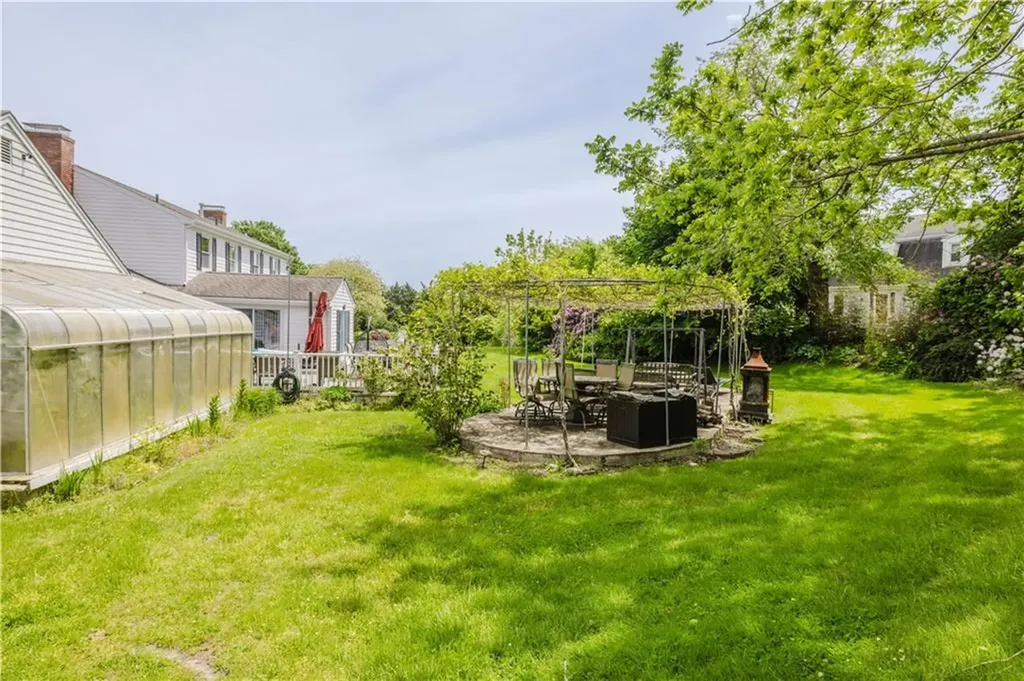 129 Lawrence Drive Portsmouth RI 02871