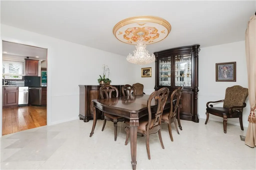 129 Lawrence Drive Portsmouth RI 02871