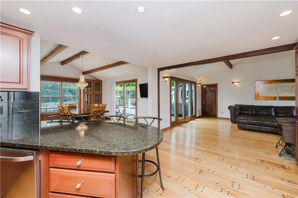 129 Lawrence Drive Portsmouth RI 02871