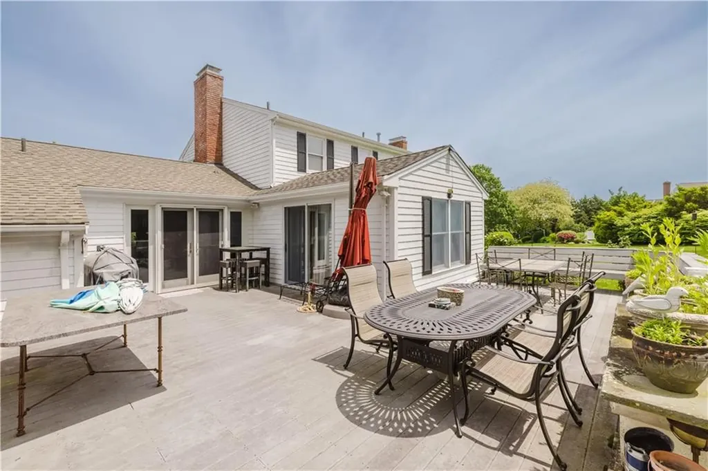 129 Lawrence Drive Portsmouth RI 02871