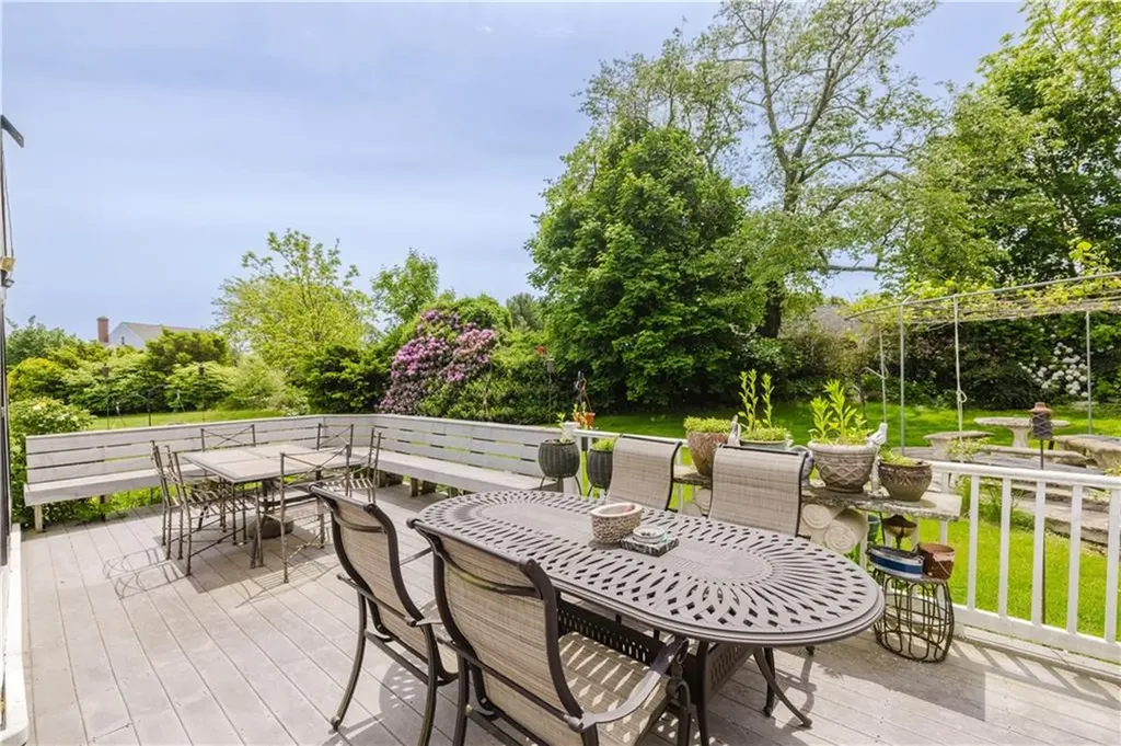 129 Lawrence Drive Portsmouth RI 02871