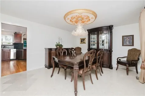 129 Lawrence Drive Portsmouth RI 02871