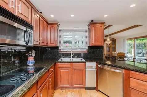 129 Lawrence Drive Portsmouth RI 02871