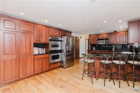 129 Lawrence Drive Portsmouth RI 02871