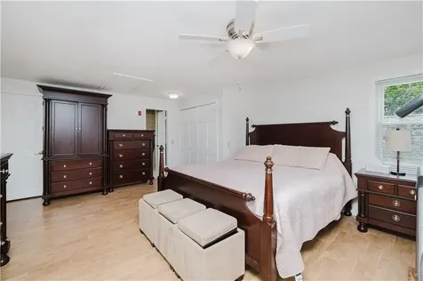 129 Lawrence Drive Portsmouth RI 02871