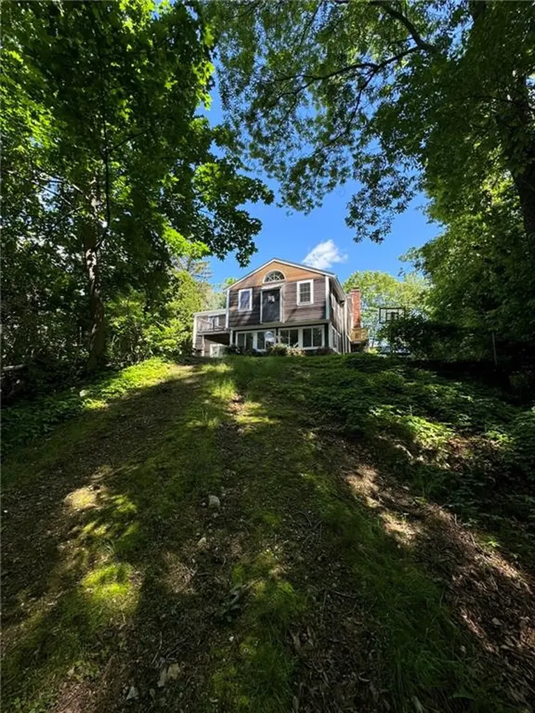 49 Greenbush Road West Warwick RI 02893