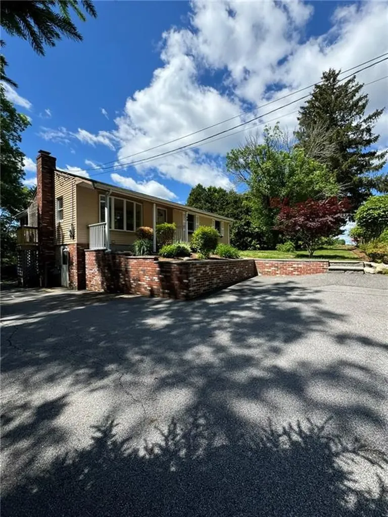 49 Greenbush Road West Warwick RI 02893