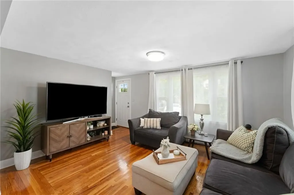 18 Allard Street Cranston RI 02920