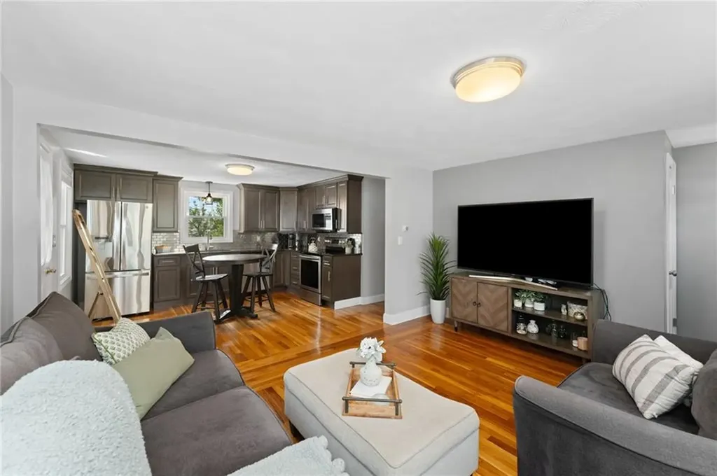 18 Allard Street Cranston RI 02920