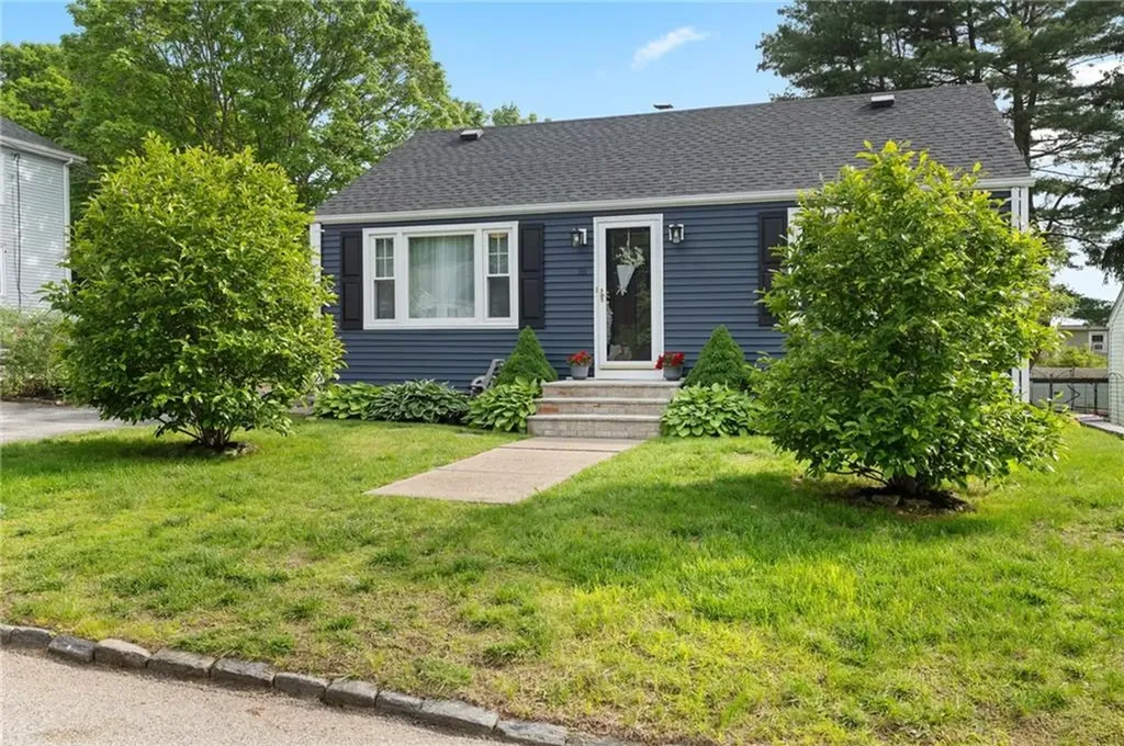 18 Allard Street Cranston RI 02920
