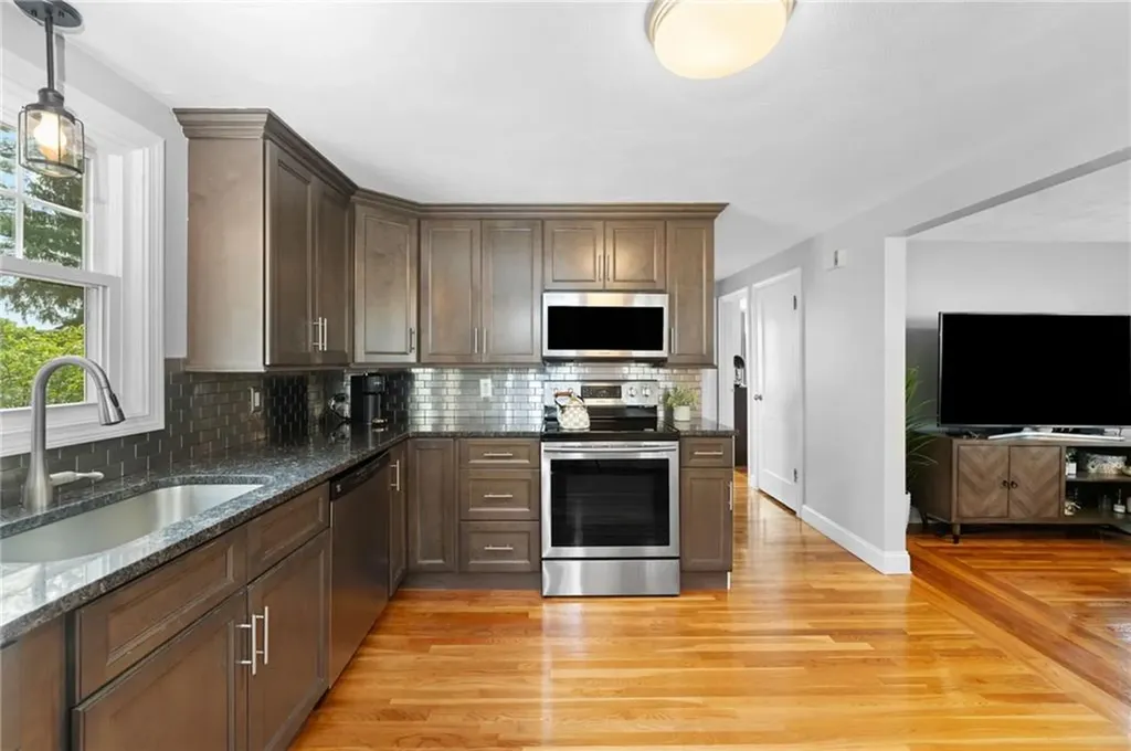 18 Allard Street Cranston RI 02920