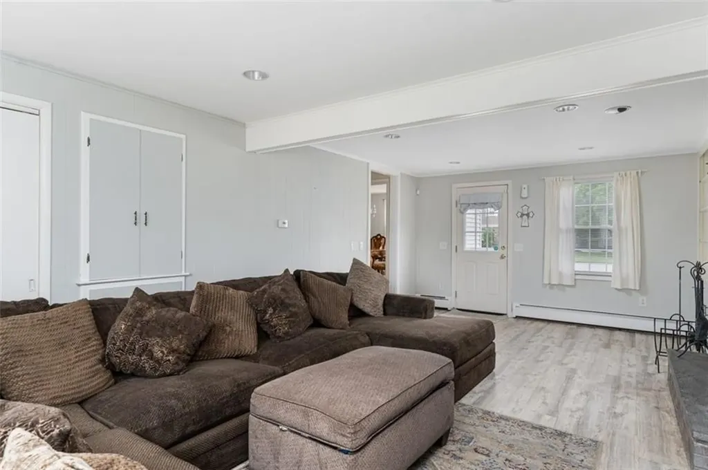 15 Metcalf Drive Cumberland RI 02864