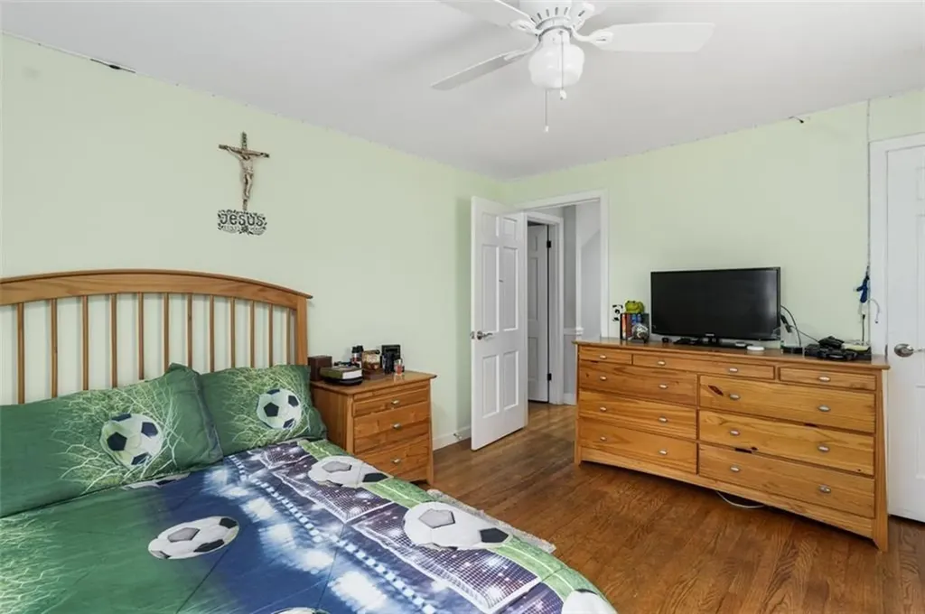 15 Metcalf Drive Cumberland RI 02864