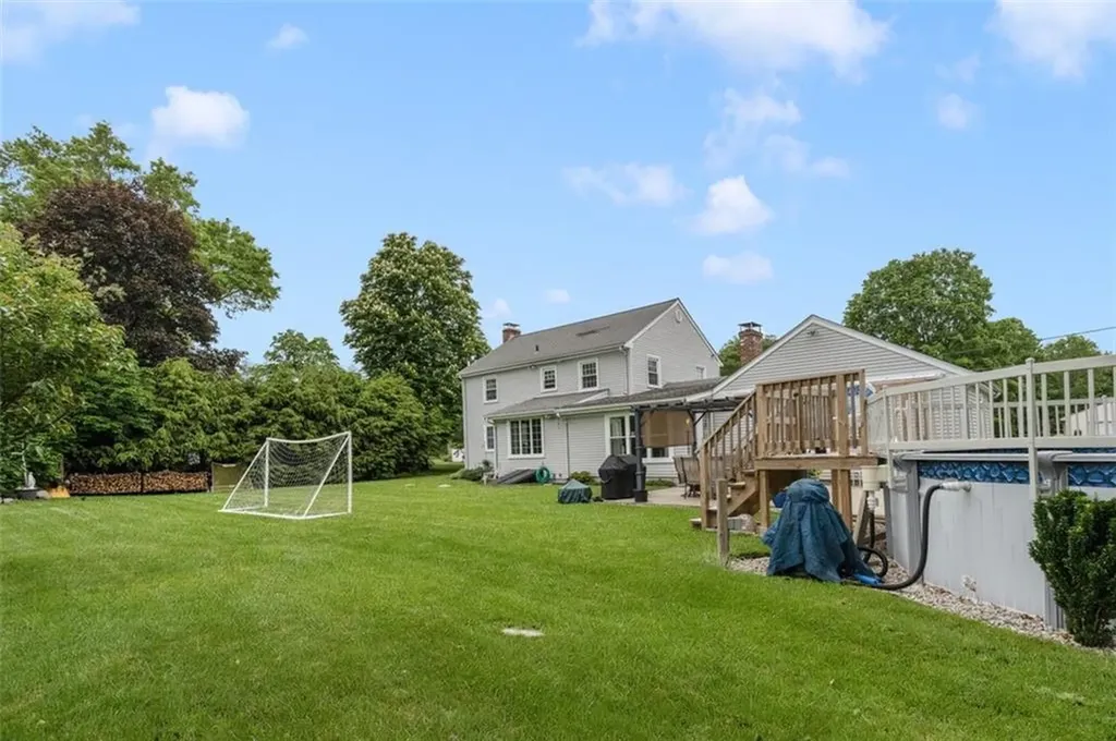 15 Metcalf Drive Cumberland RI 02864