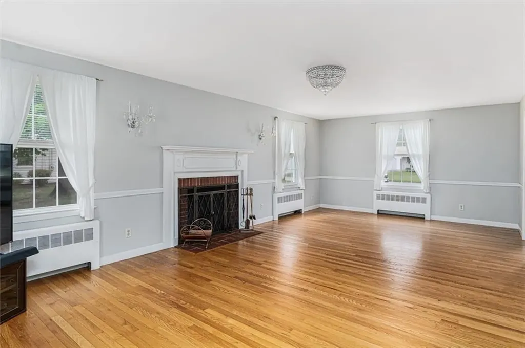 15 Metcalf Drive Cumberland RI 02864