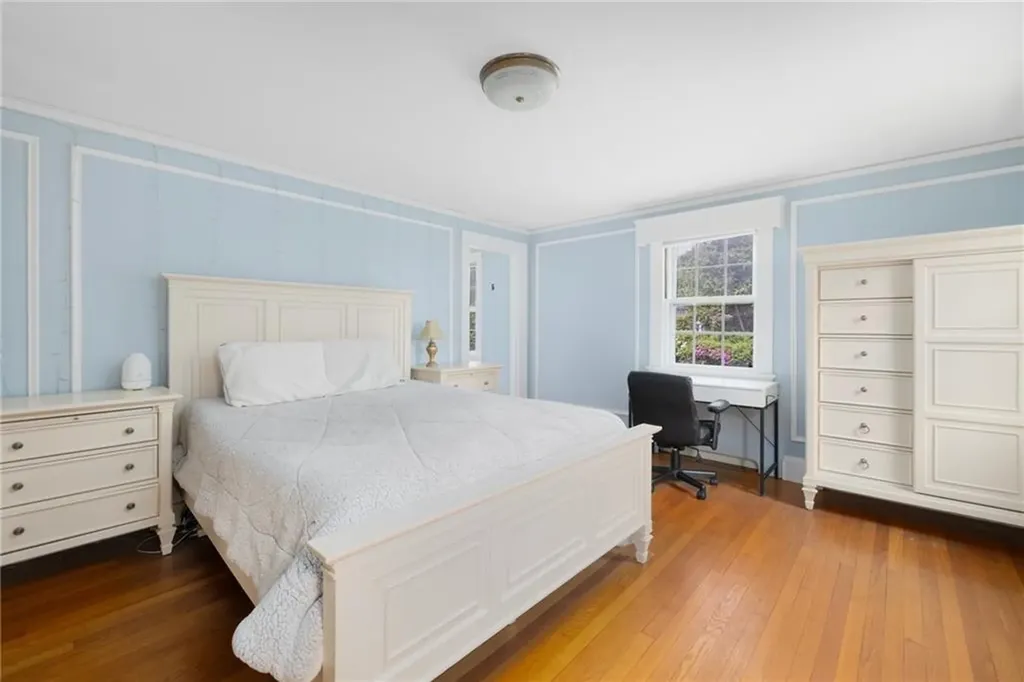 2 Carvin Court Warwick RI 02886
