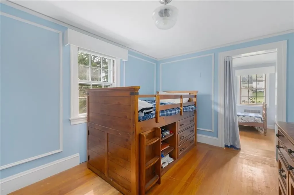 2 Carvin Court Warwick RI 02886