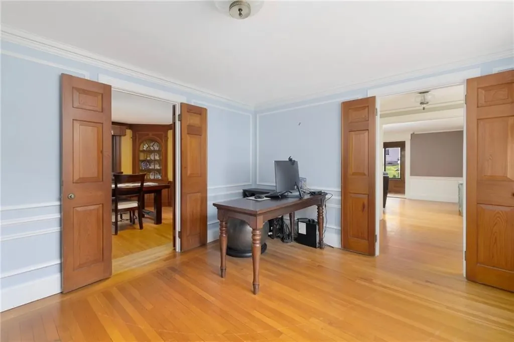 2 Carvin Court Warwick RI 02886